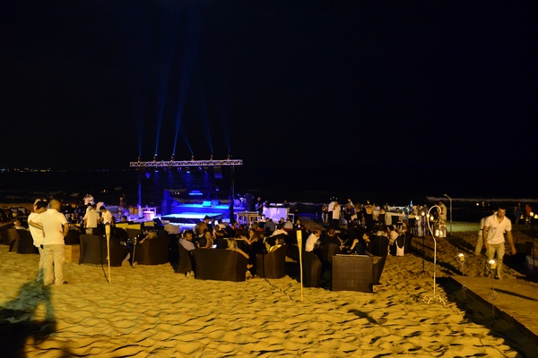 Soul Music with Gisele at Edde Sands